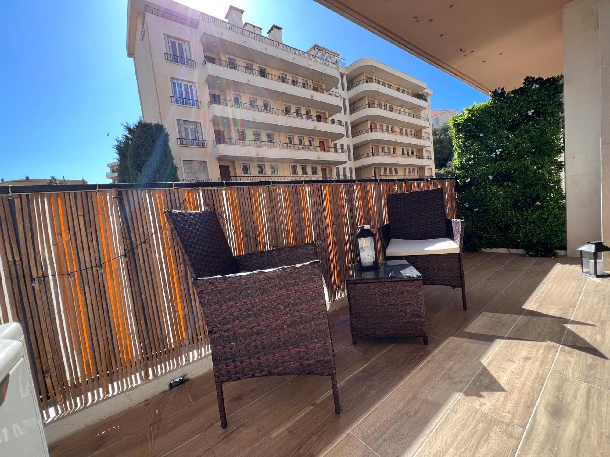 Les Arenes - Cannes Centre, Charmant 2 Pieces Recemment Renove De 45 M2 Avec Sa Terrasse De 10 M2 Kültér fotó